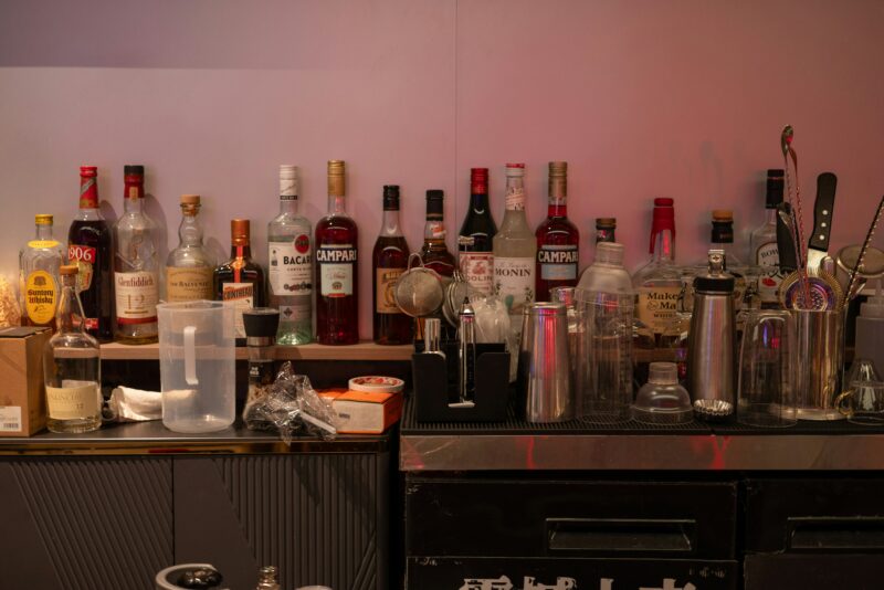 Cosa ci raccontano i collezionisti di whisky raro